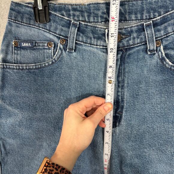 Vintage 90s Lee Jeans Womens 10 Mom Tapered High Rise Distressed Fade Worn 30x29 - Picture 8 of 14
